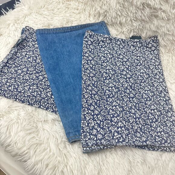 Laura Ashley Reversible Rectangular Placemat 3 Piece Solid Denim & Sweet Allysum - Picture 1 of 9